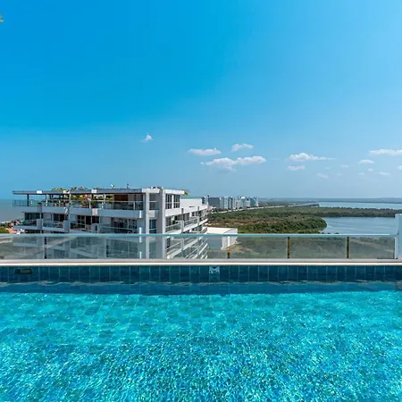 Dominique Cartagena, Beautiful 2 Bedroom With Private Jacuzzi Cartagena