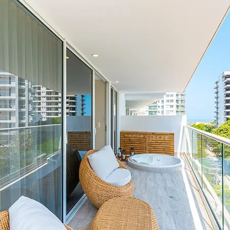 Apartamento Dominique Cartagena, Beautiful 2 Bedroom With Private Jacuzzi *